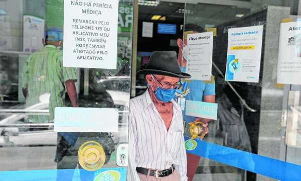 INSS começou a pagar aposentados nesta sexta, 20; veja calendário de dezembro