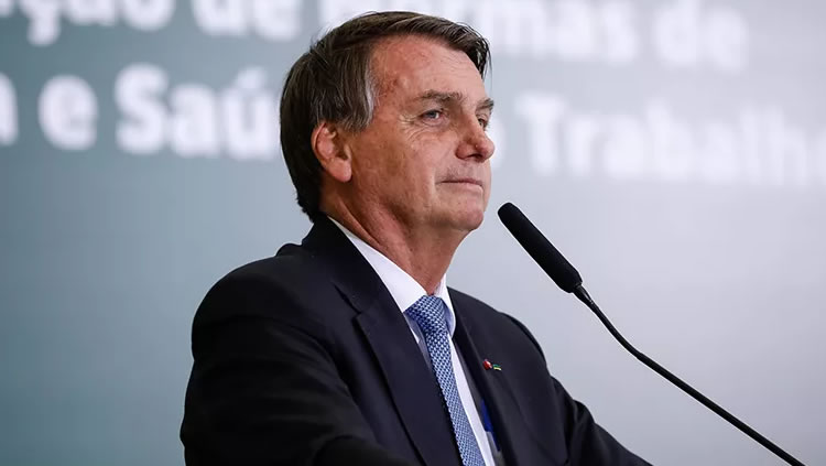 Bolsonaro diz estar preparado para ser preso a qualquer momento