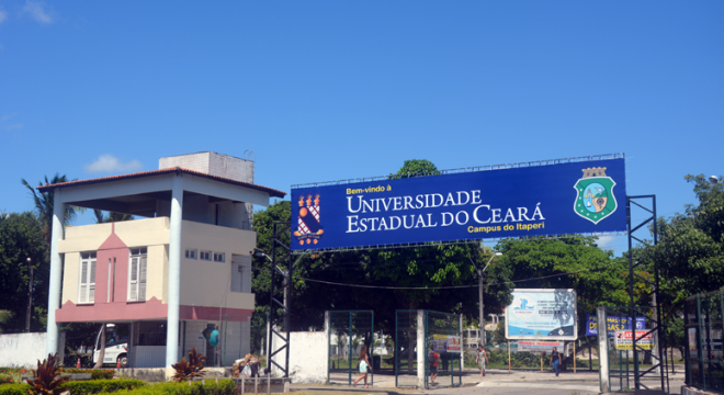 Com salários de até R$ 8,7 mil, UECE seleciona professores de Pós-Graduação
