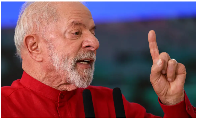 Lula veta benefícios e reajustes futuros para servidores do Legislativo e do TCU