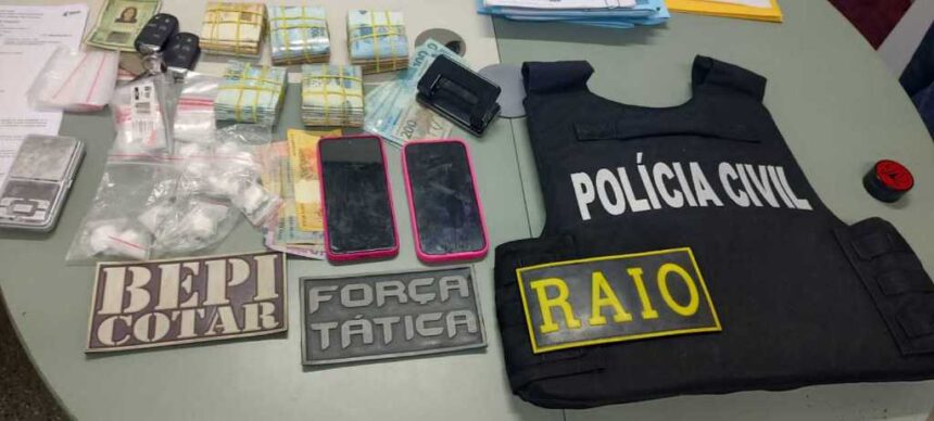 Polícia apreende mais de R$ 40 mil e captura suspeitos de tráfico de drogas em Iguatu