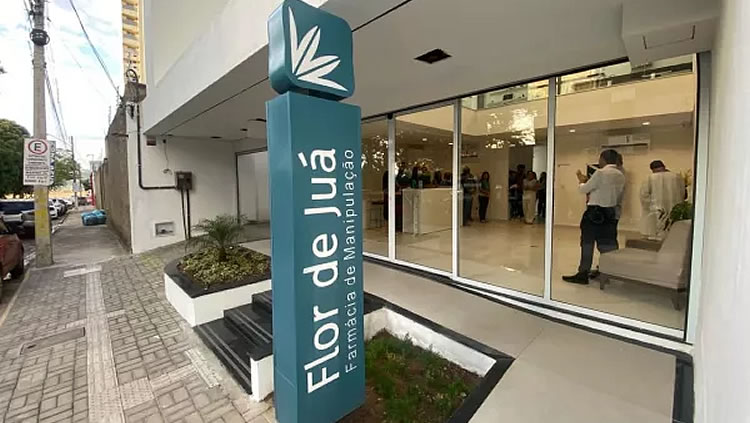 Após incêndio, farmácia de manipulação Flor de Juá inaugura nova sede
