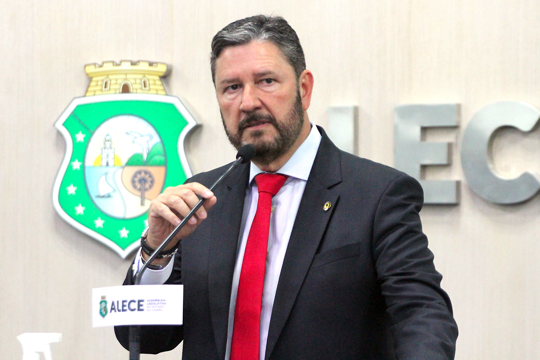"Cabe à oposição escolher o seu candidato", comenta Romeu Aldigueri sobre possível candidatura de Ciro Gomes em 2026