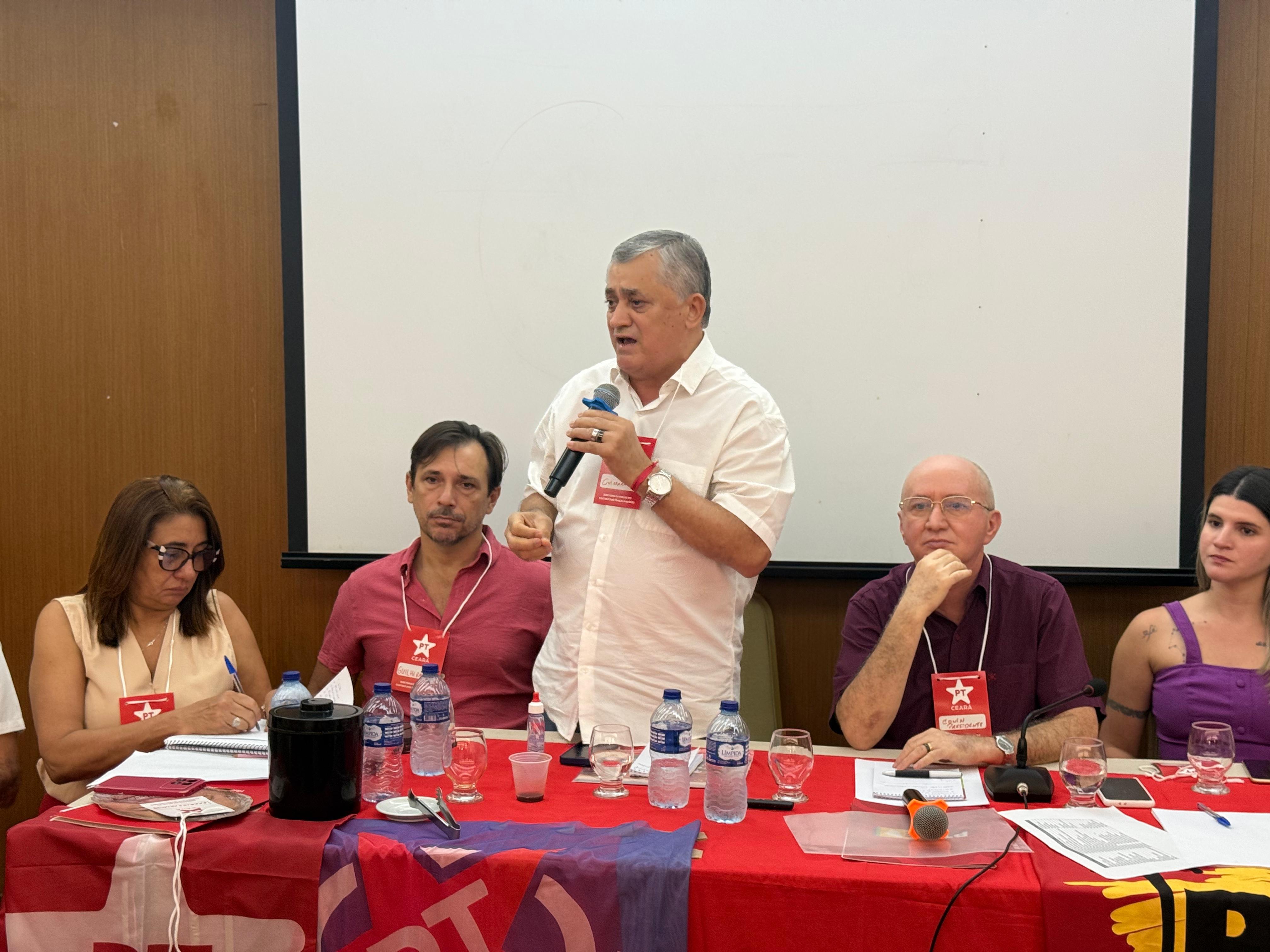 José Guimarães intensifica articulações e recebe novos apoios à pré-candidatura ao Senado